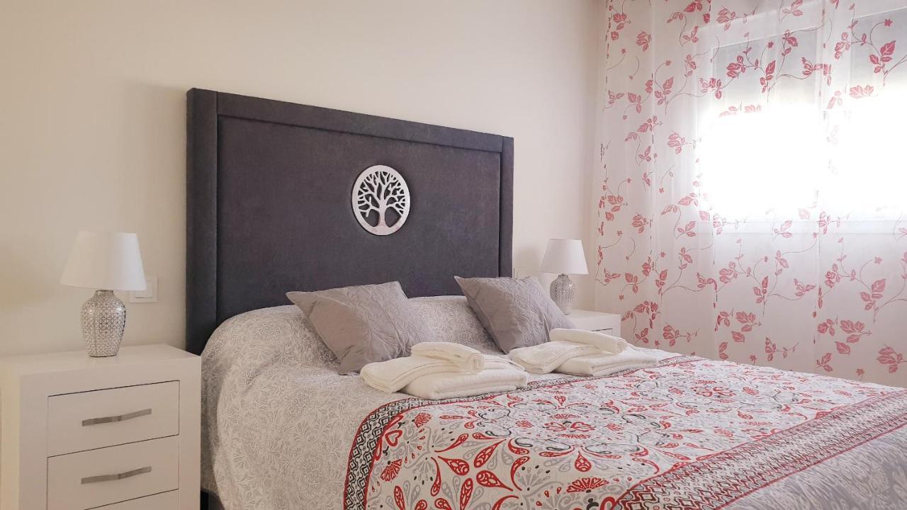 Estepona Puerto Apartment Ngoại thất bức ảnh